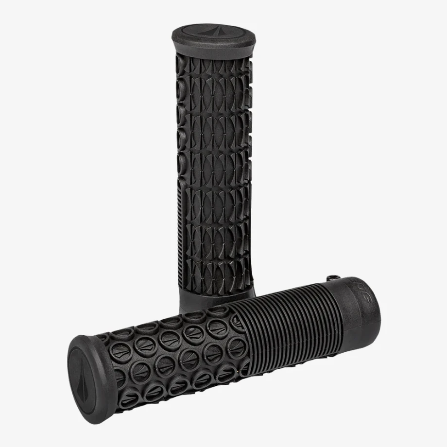 Ручки руля SDG Thrice Grip 31mm Black