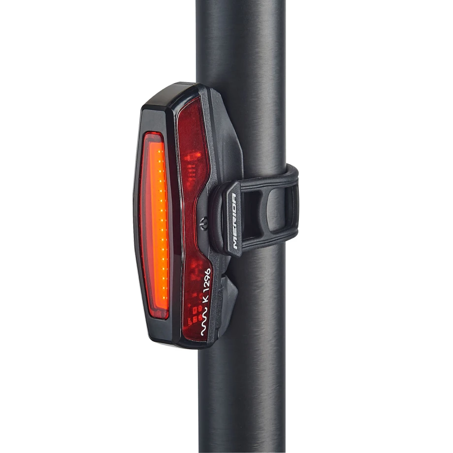 Свет задний Merida Super Bright Aero, Lithium-Ion, dia:19-48mm