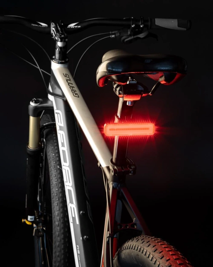 Свет задний Force, GLORY, 70LM, 50 LED, USB